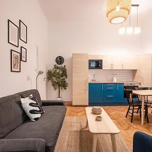 A20- Bp Modern Boutique Budapest